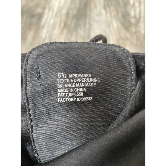 Material Girl Over the Knee High Black Velvet Stretch Boots Women size 5.5 - Picture 11 of 12